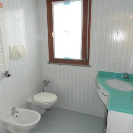 Apartmán Peaceful Retreat For Four Guests With View