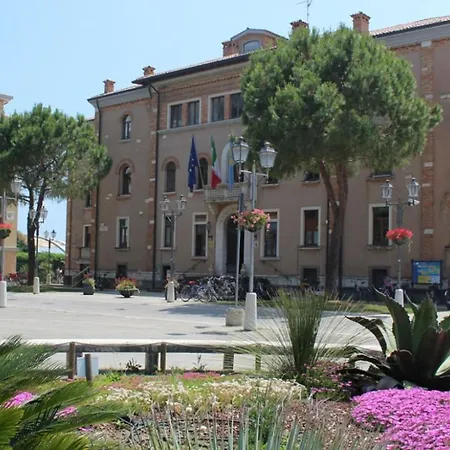 Peaceful Retreat For Four Guests With View Grado